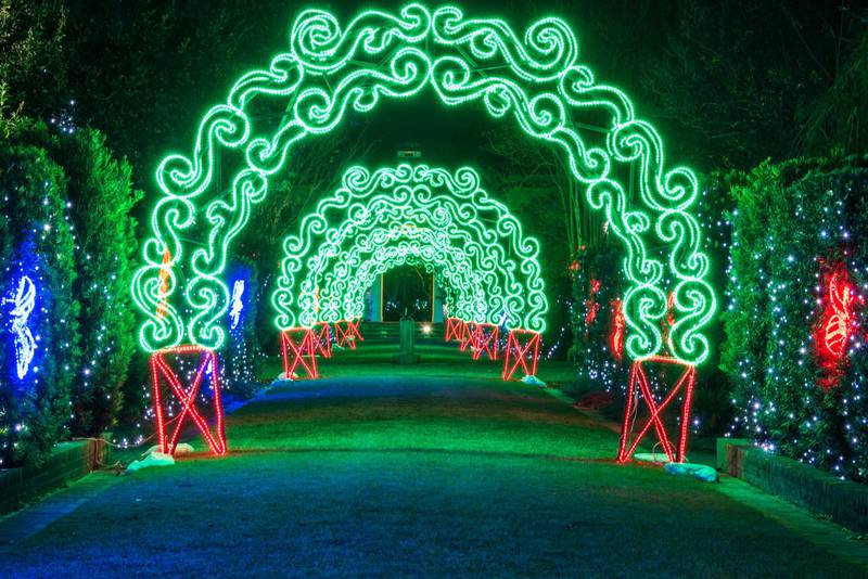 Shine Bright: 16 spots to see festive holiday lights this season